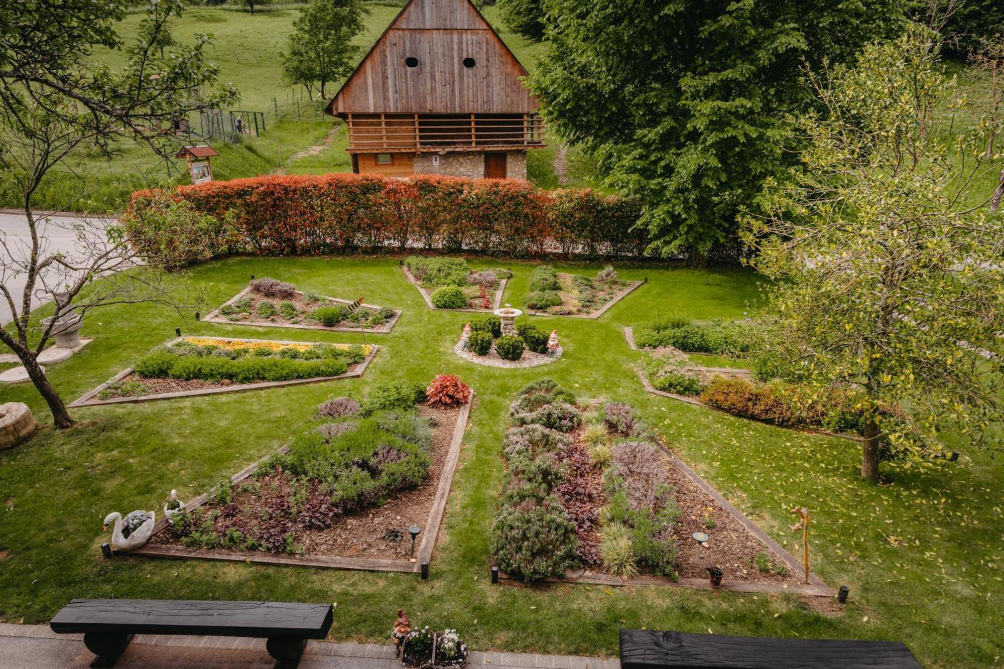 Bed and Breakfast Adventure Farm à Store Extérieur photo